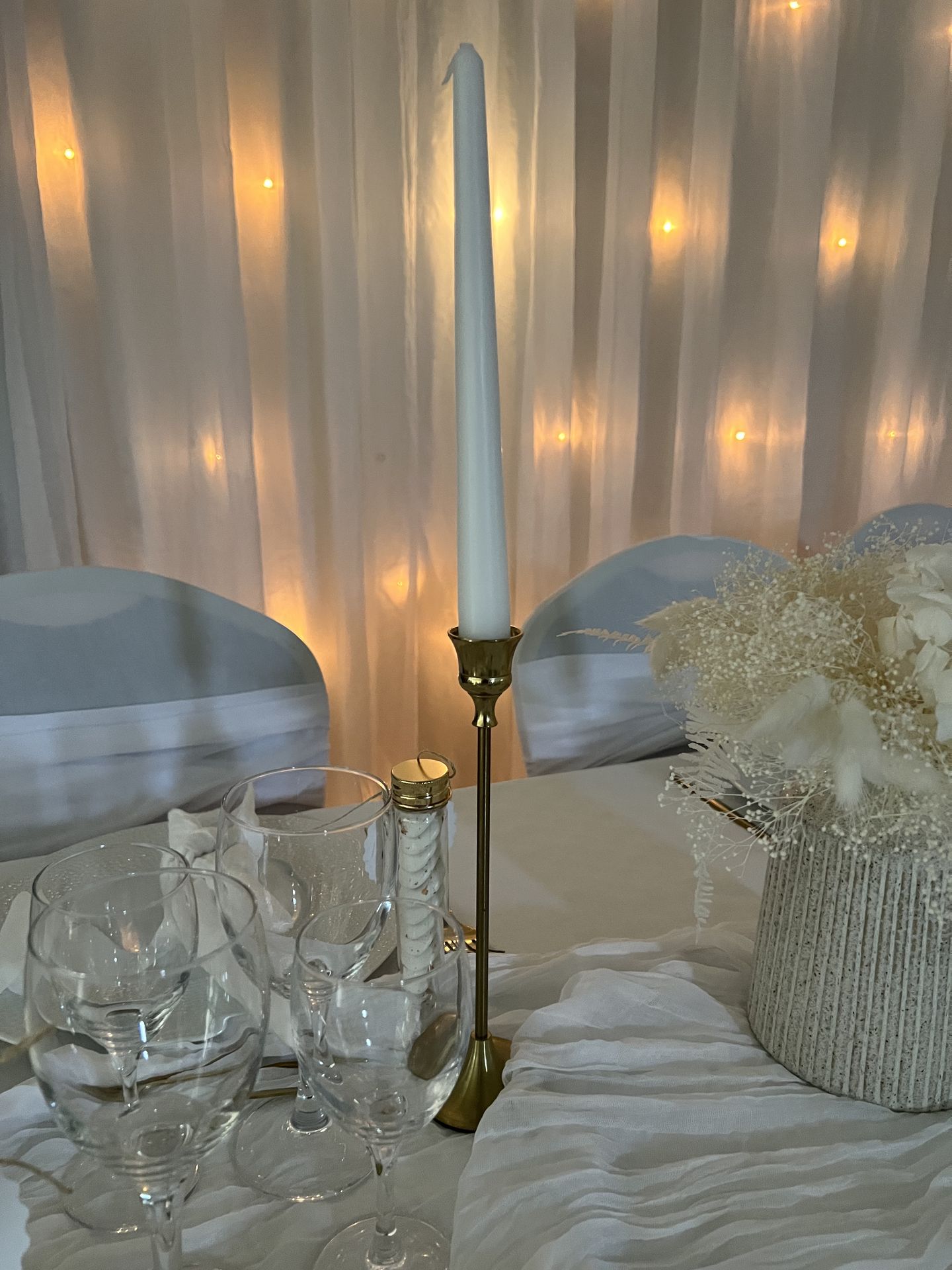 Mariage La Séguinière Salle Le Bois Joli doré et blanc élégant chic tenture led