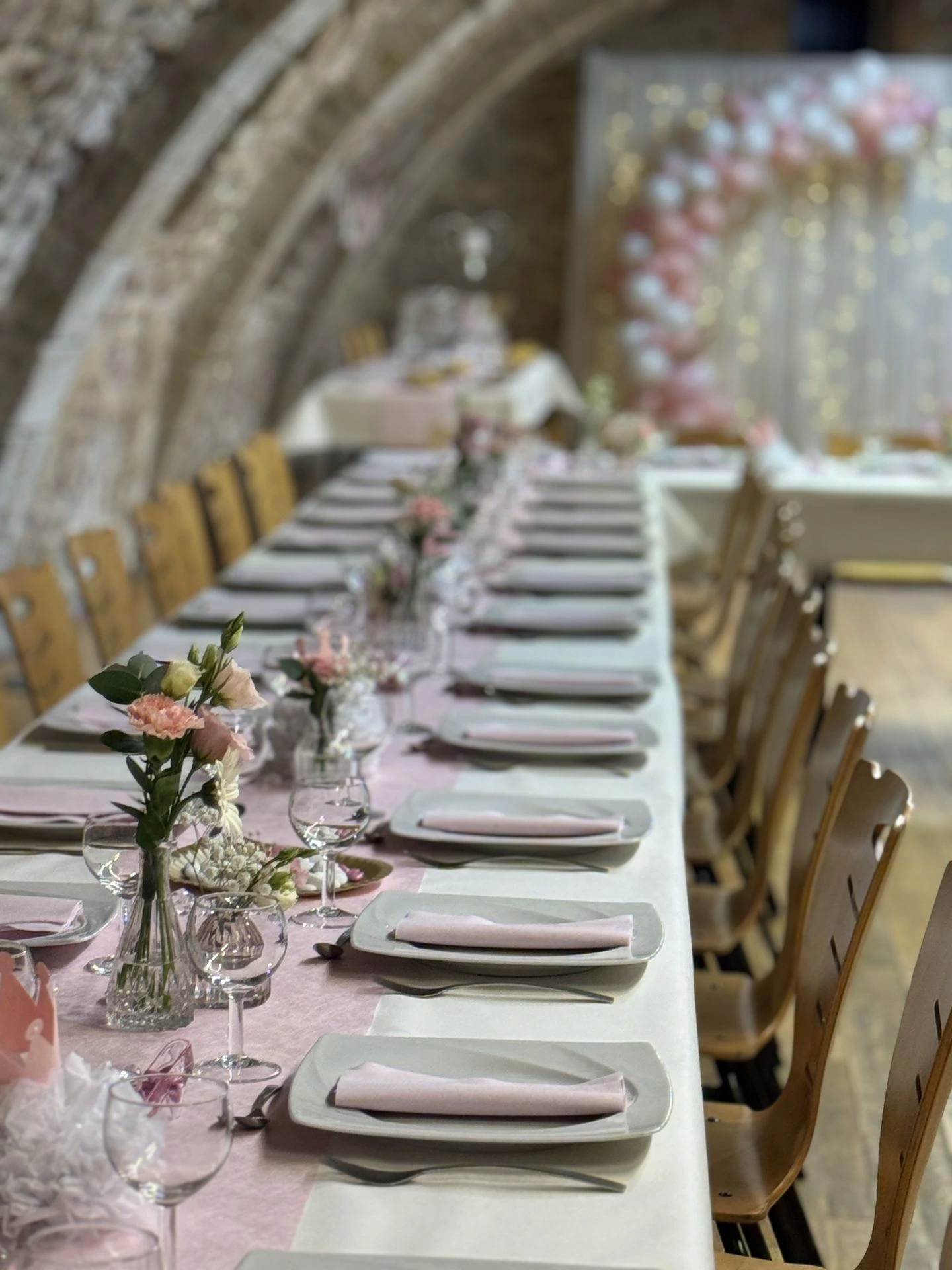 Mortagne sur Sèvre - Salle de la Cave ballon rose et blanc anniversaire baptême princesse
