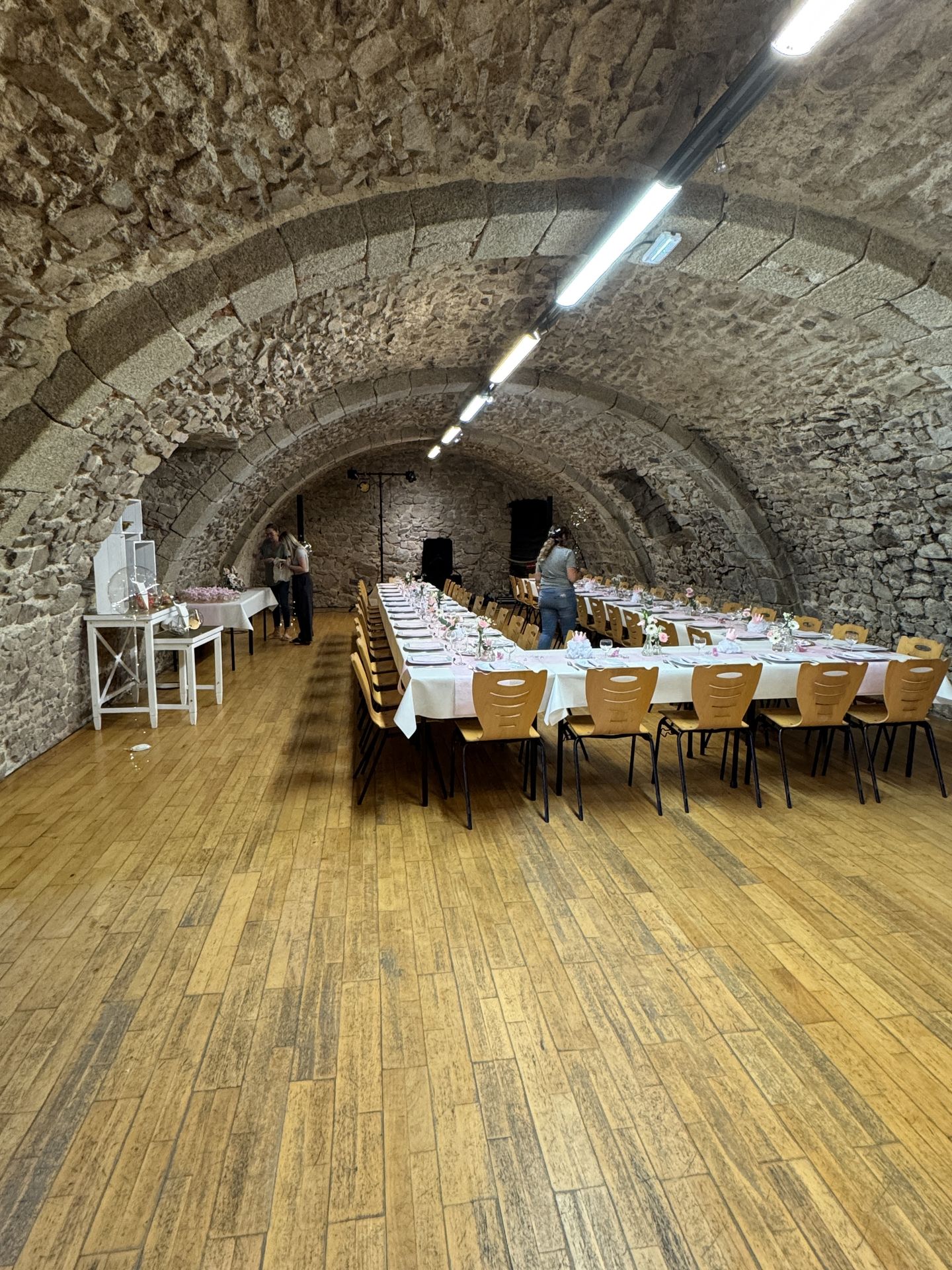 Mortagne sur Sèvre - Salle de la Cave ballon rose et blanc anniversaire baptême princesse