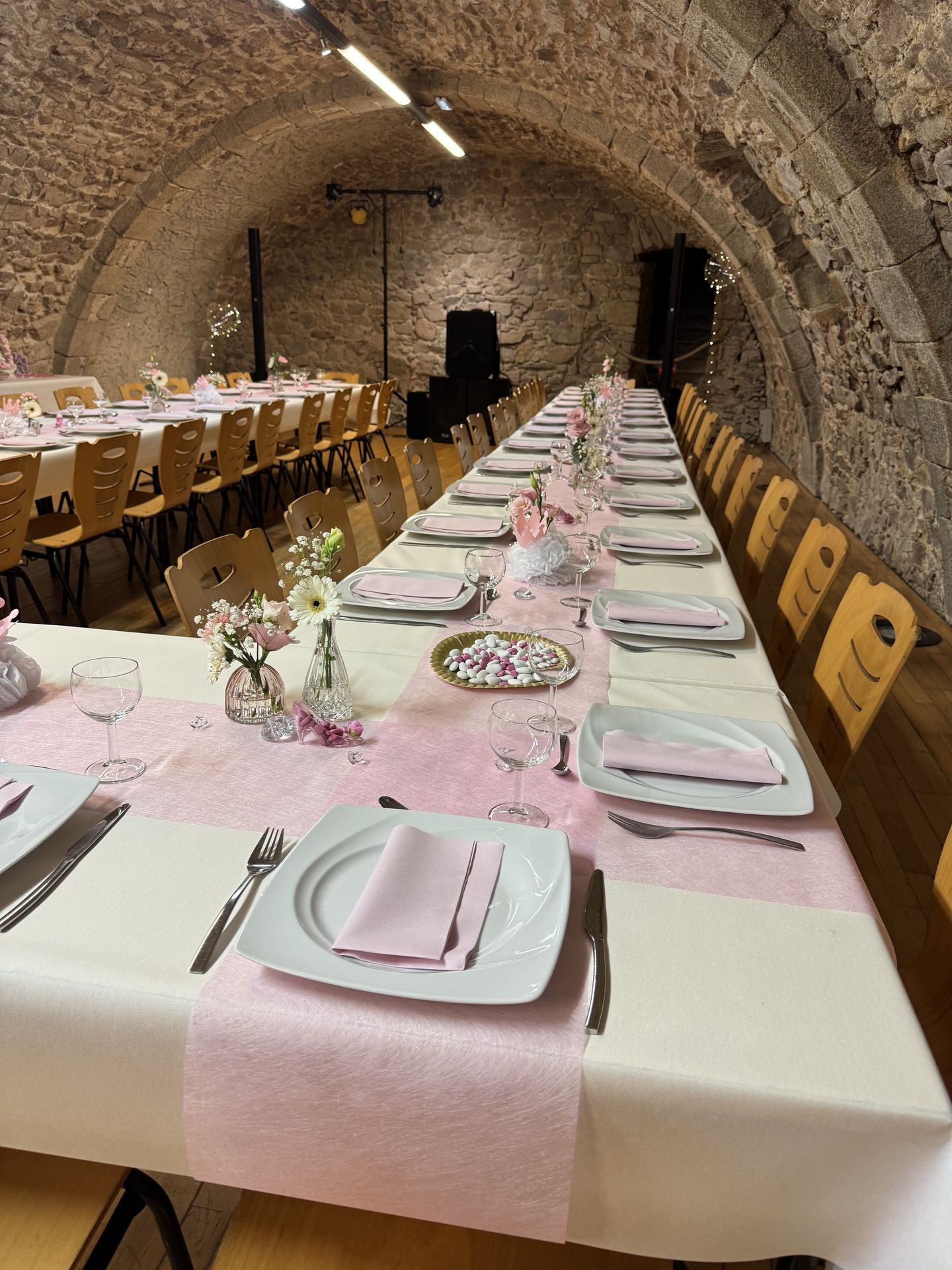 Mortagne sur Sèvre - Salle de la Cave ballon rose et blanc anniversaire baptême princesse