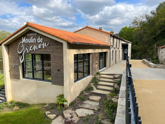 Saint Aubin des Ormaux Moulin de grenon