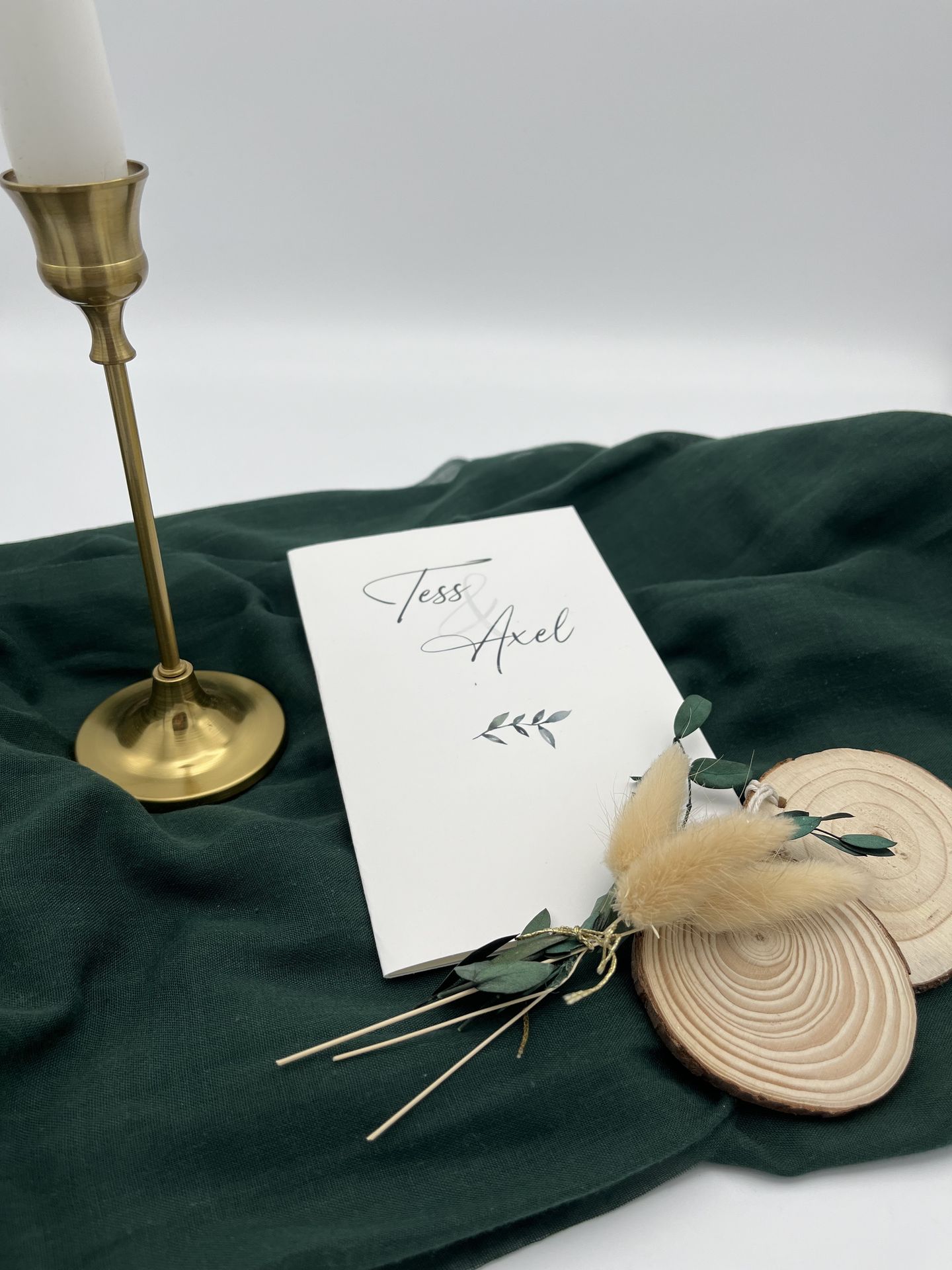 Faire part mariage vert eucalyptus