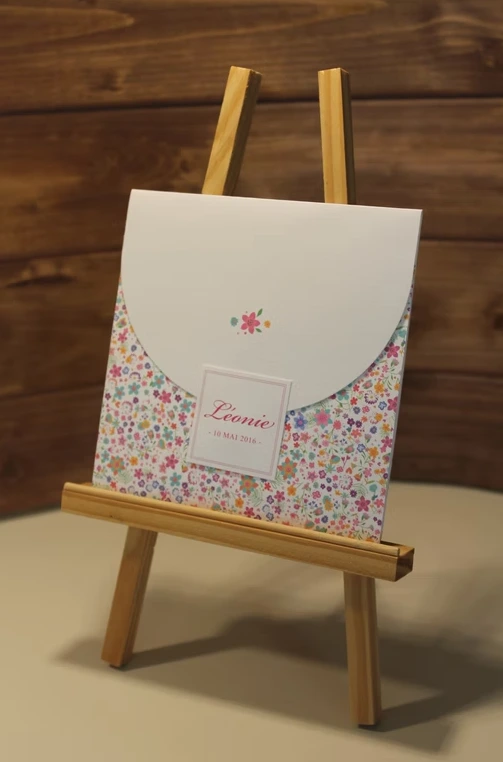 Faire part naissance fleur coloré rose