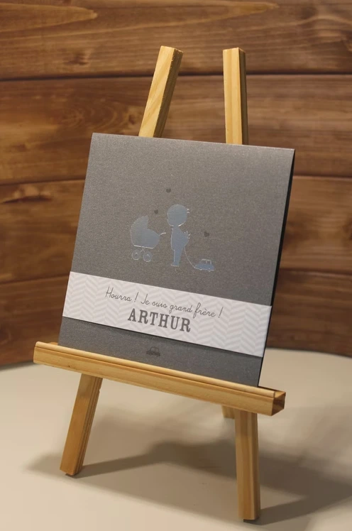 Faire part naissance gris format carré