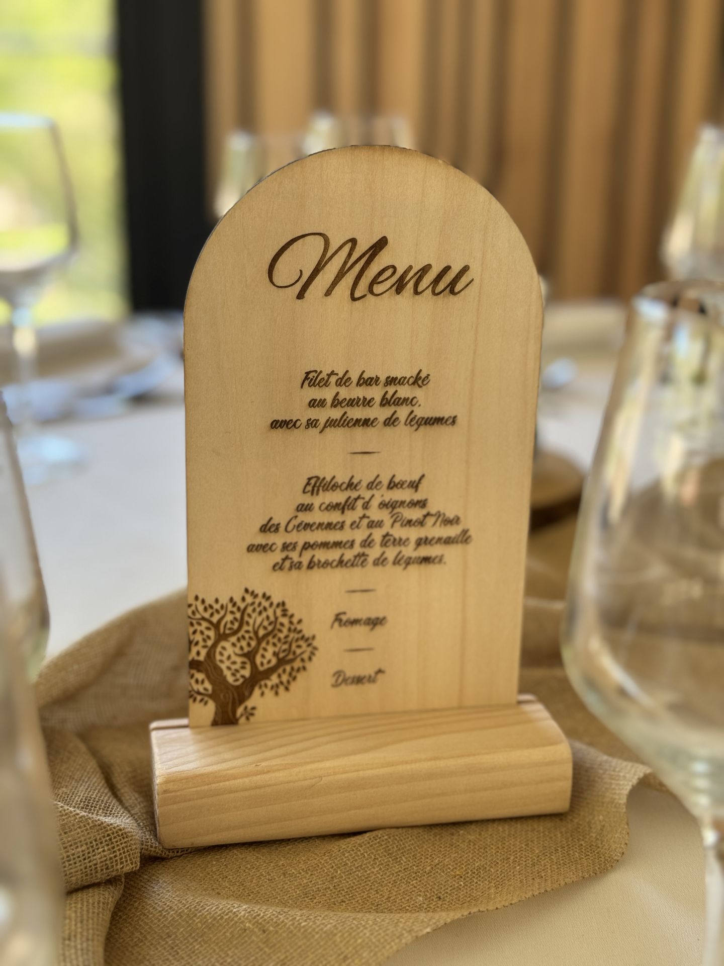 menu de table en bois personnalisé