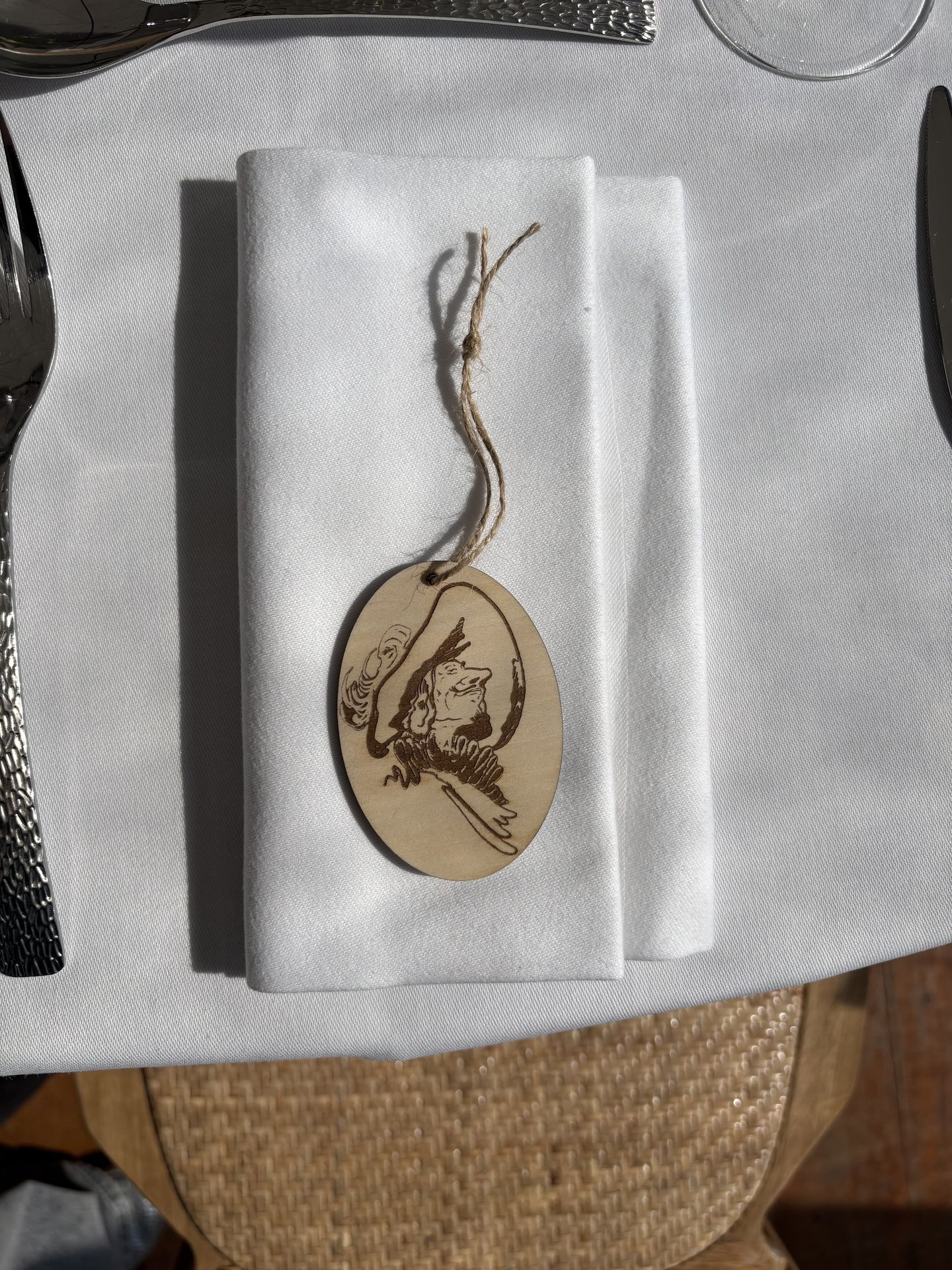 cadeau invité en bois personnalisé