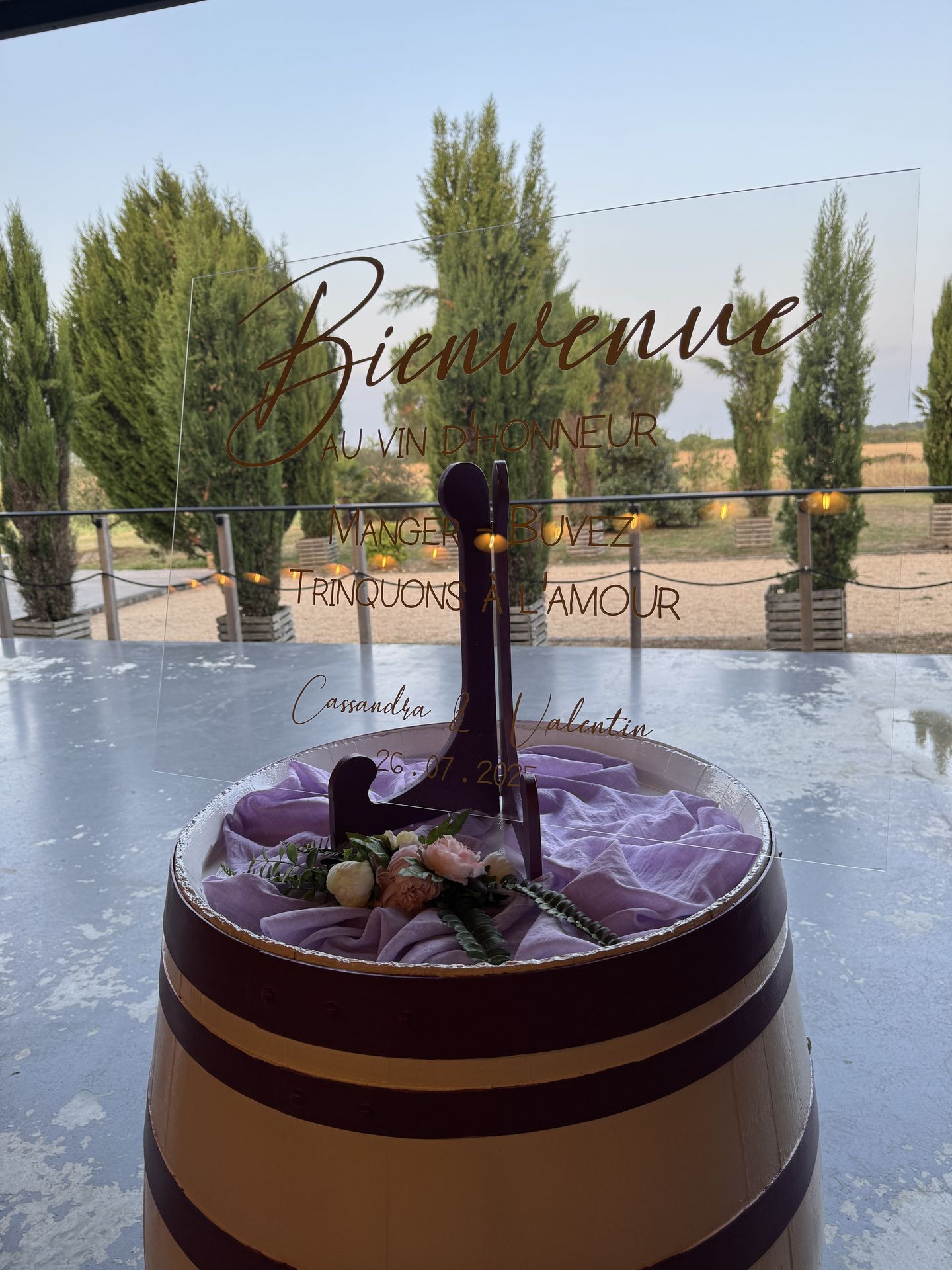 Mariage beaulieu sur Layon lilas panneau de bienvenue rose