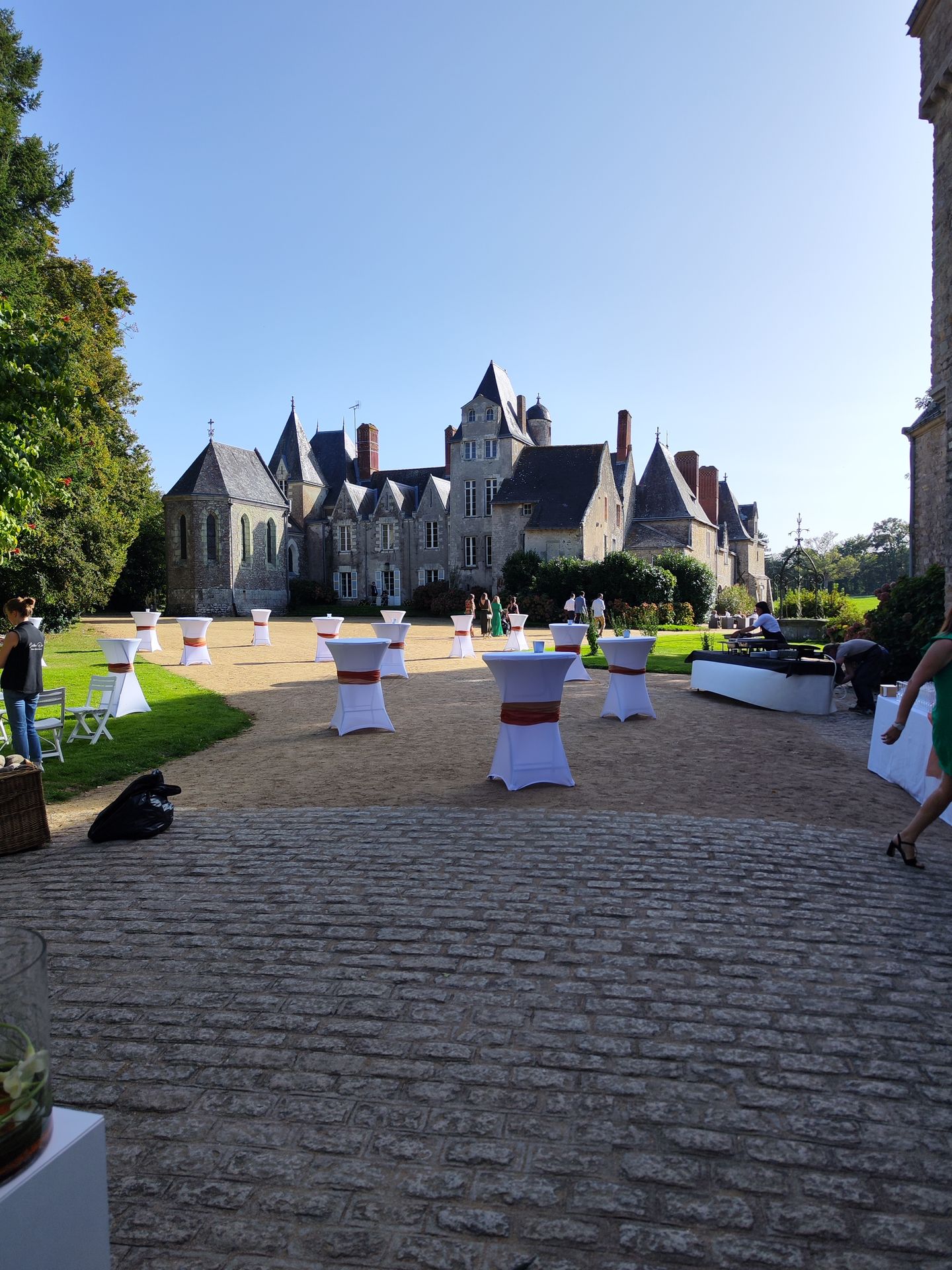 ion Mariage Château de la Bretonnière vin d'honneur mange debout