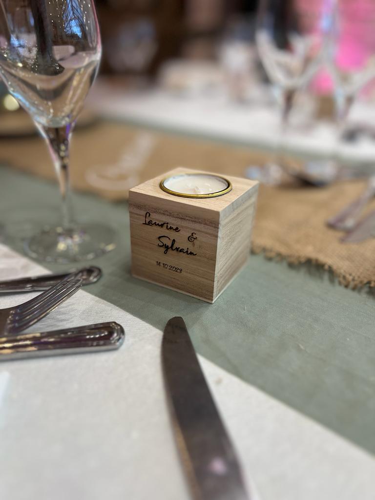 Mariage La Vallée de la roche bougies socle en bois personnalisé