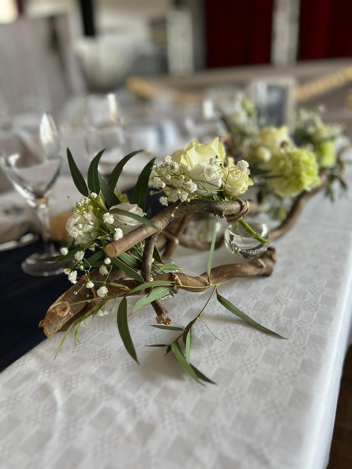 Mariage Salle des Fêtes composition florales