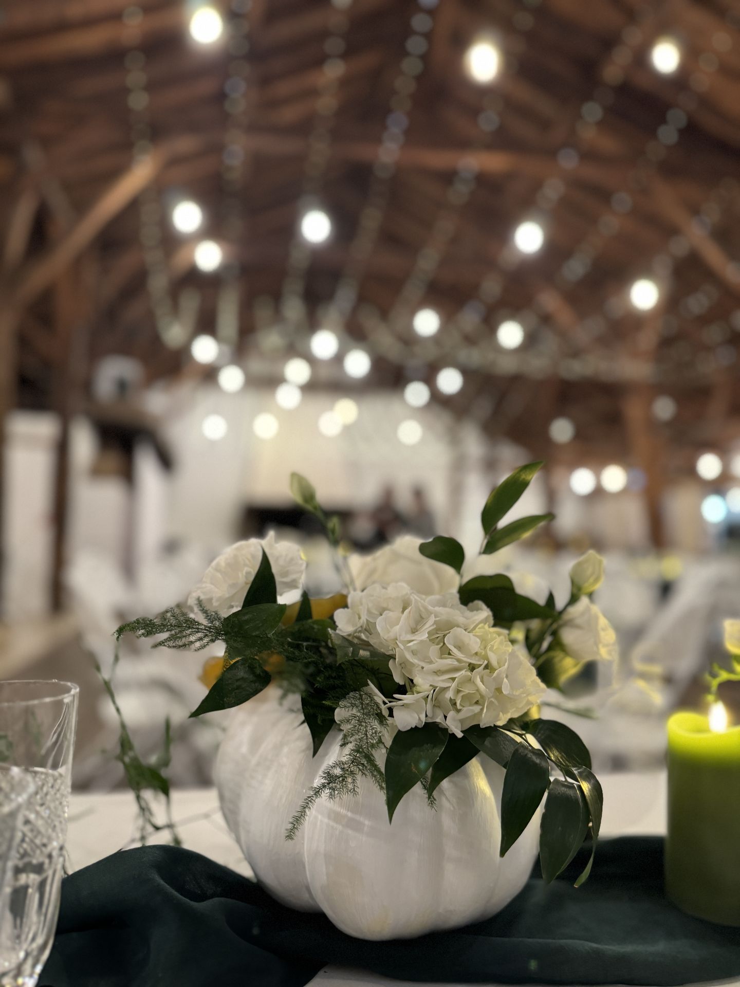 Mariage La Grange du Lay citrouille blanche et composition florales