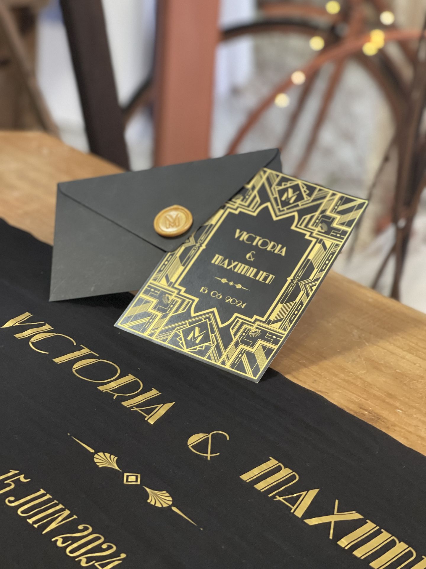 Mariage La Frogerie faire-part noir et dorée