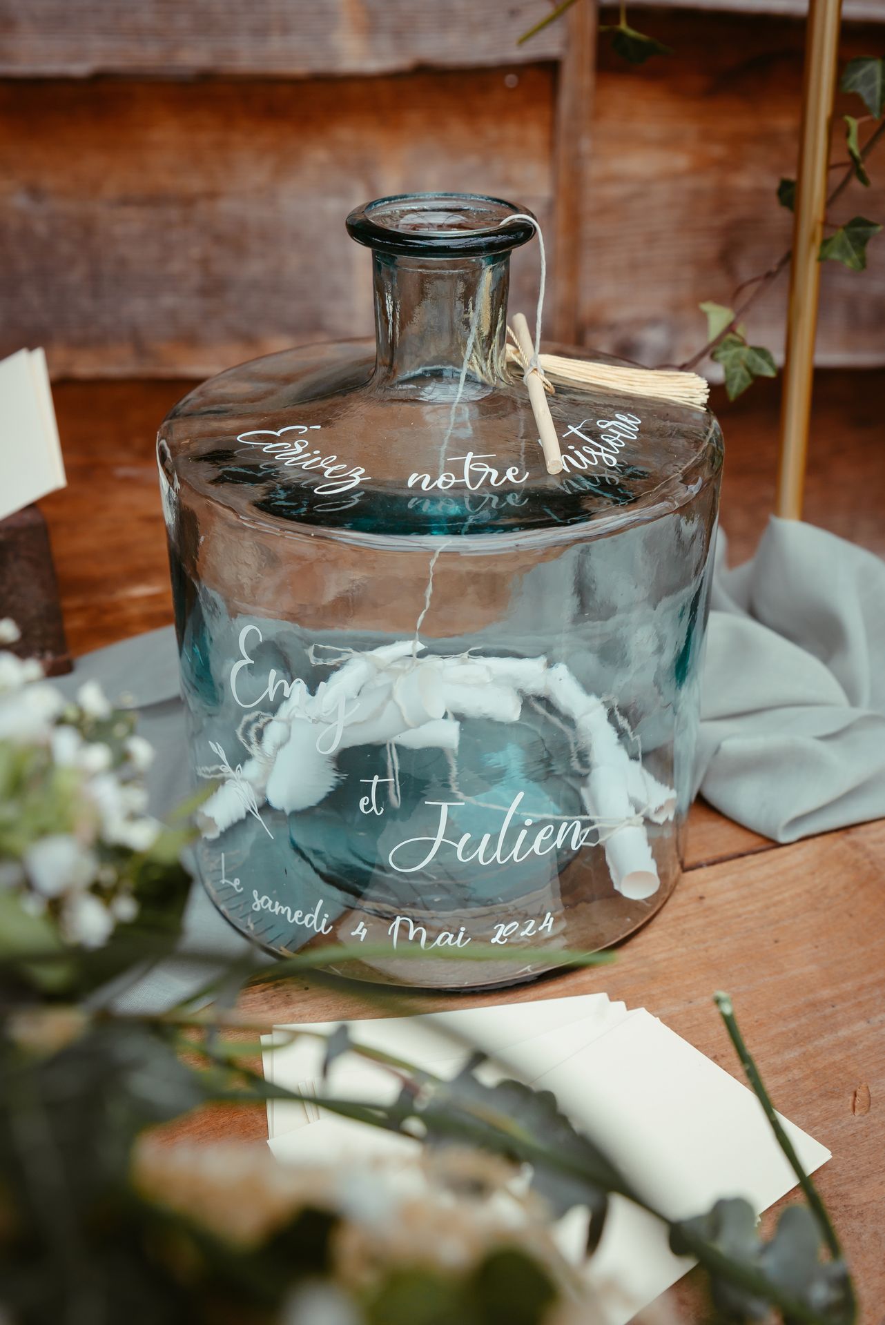 Mariage La Vallée de la Roche vase dame-jeanne mot