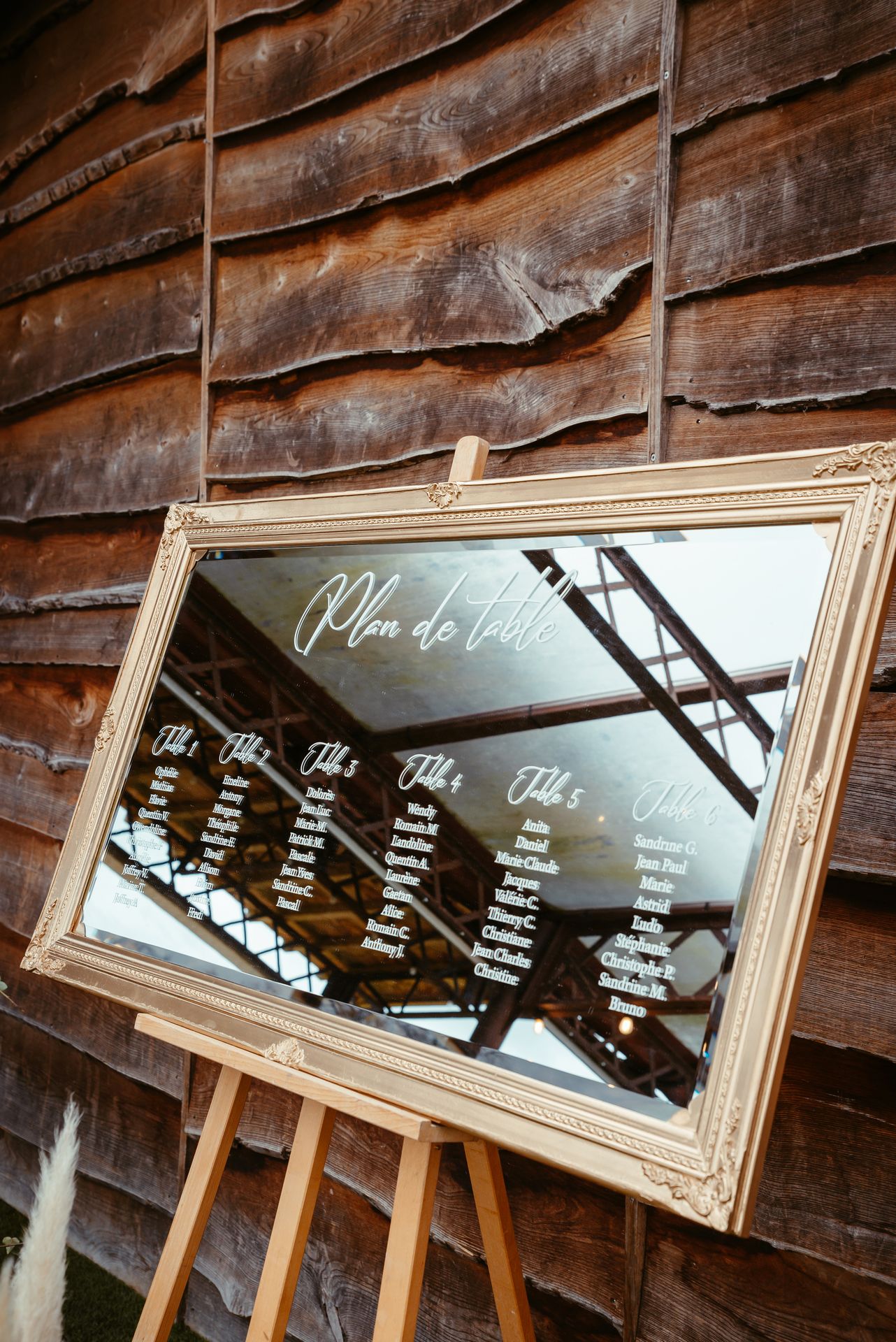 Mariage La Vallée de la Roche plan de table miroir dorée et blanc