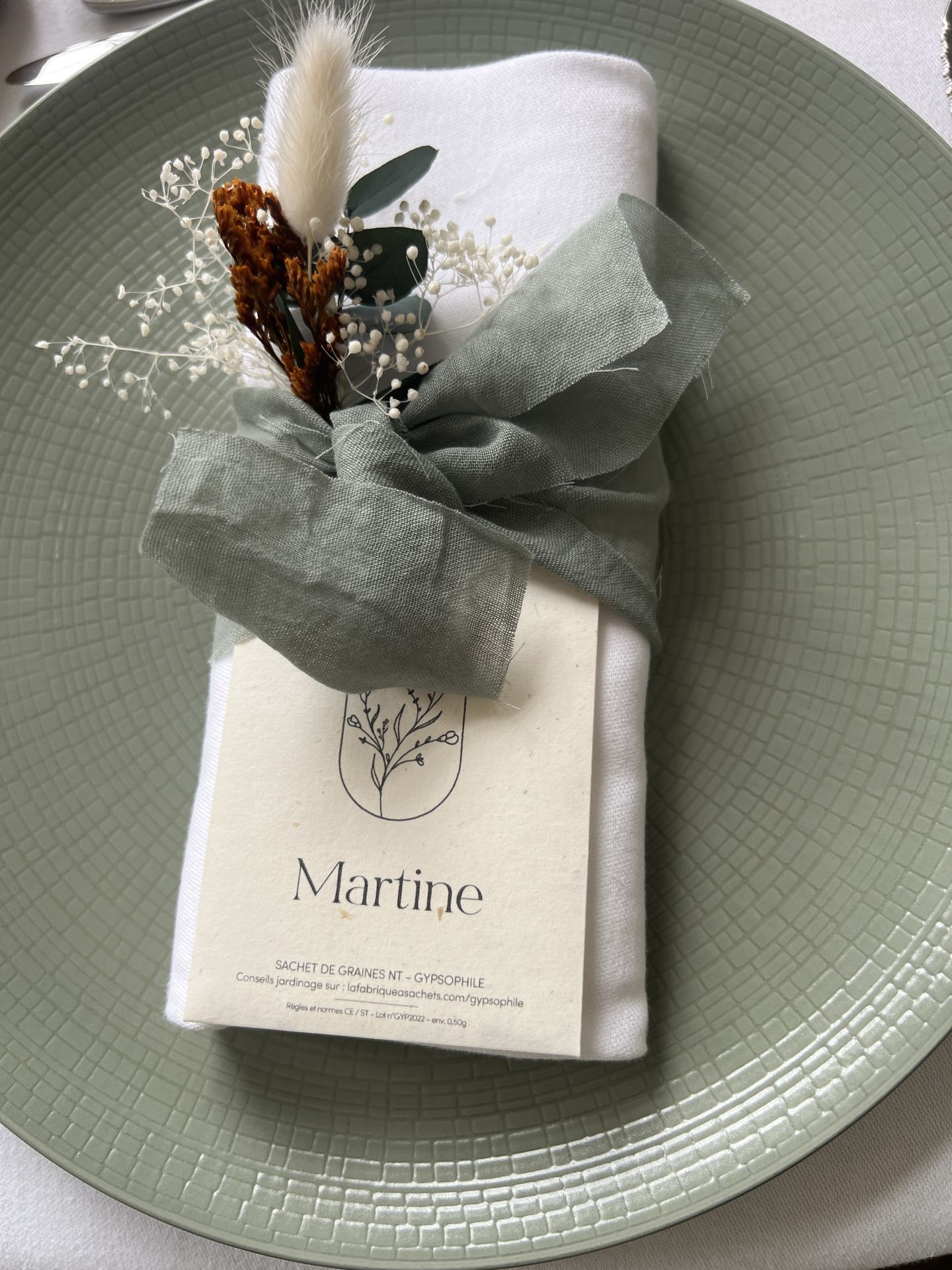 Mariage Château de la Forêt marque place perosnnalisé fleurs sèches