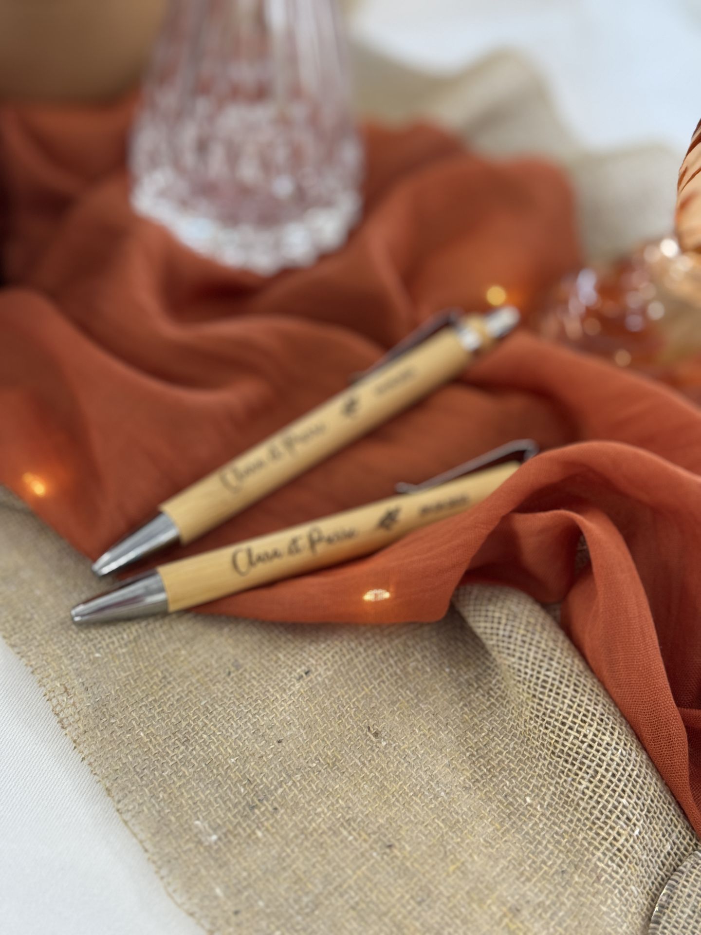 Mariage Domaine de la Jousselinière cadeaux invités crayon en bois personnalisé