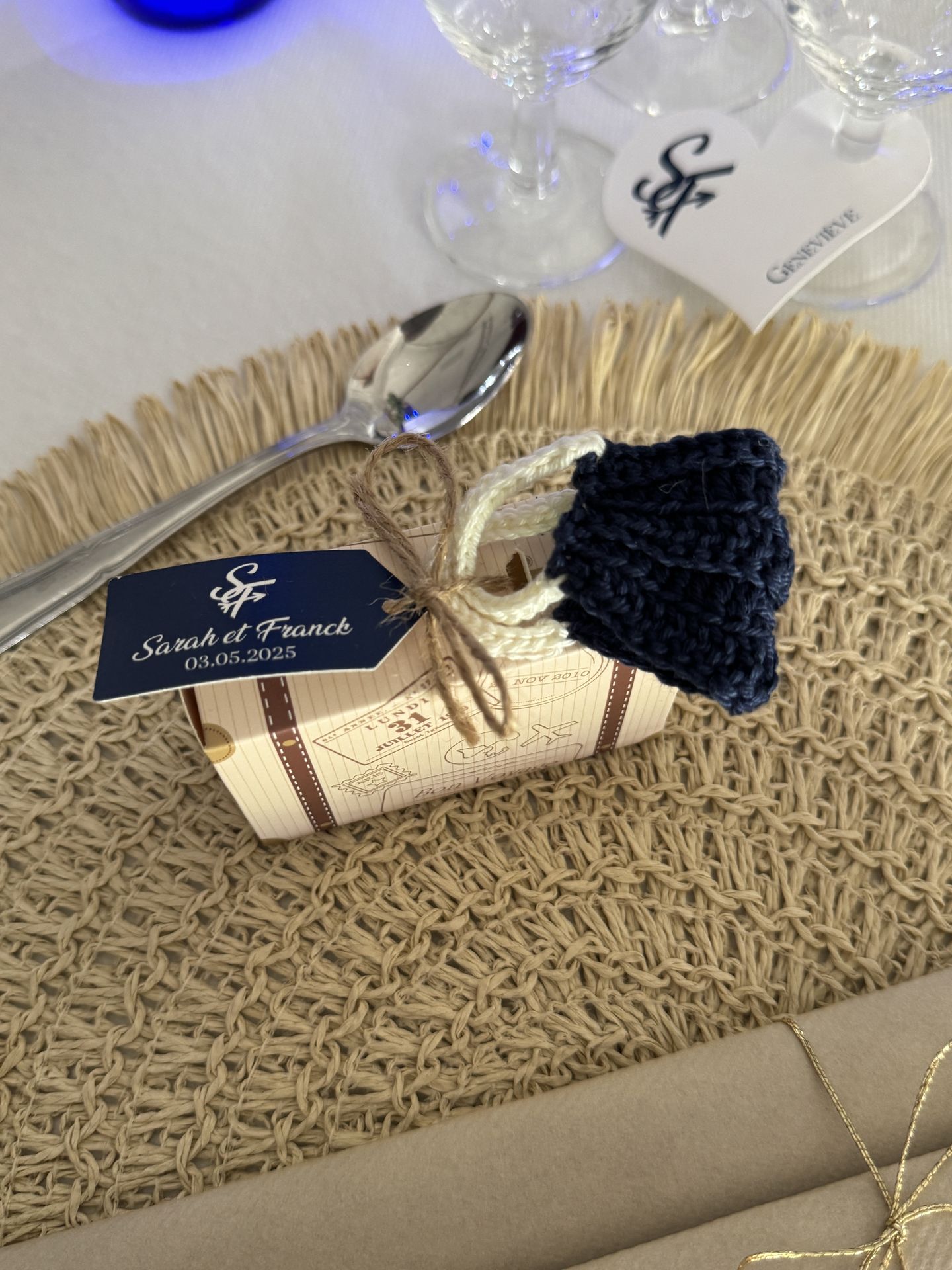 Mariage Espace de la Roche cadeaux invités valise de voyage personnalisé