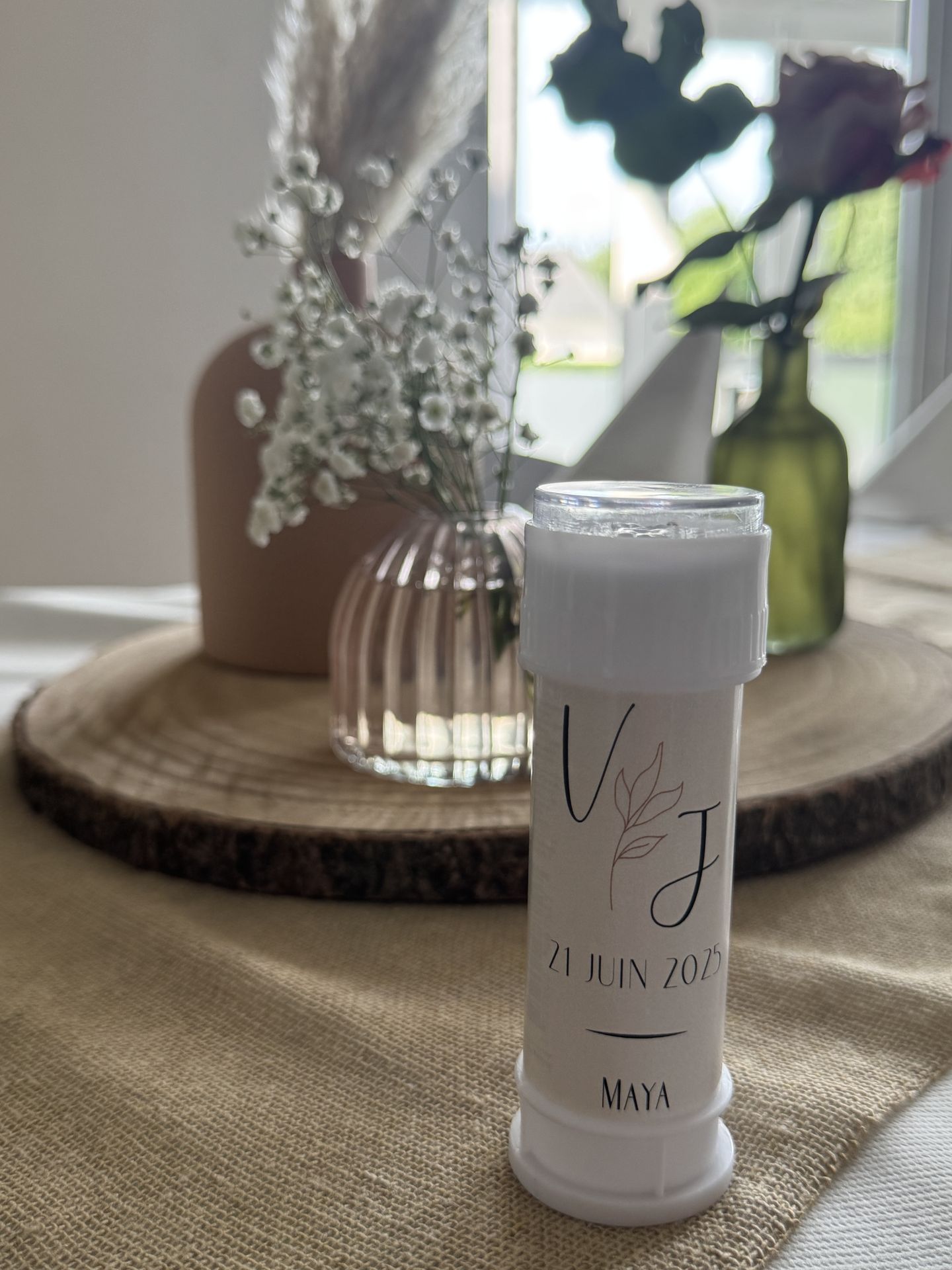 Mariage Salle des Audouins cadeaux invités tube à bulle blanc personnalisé