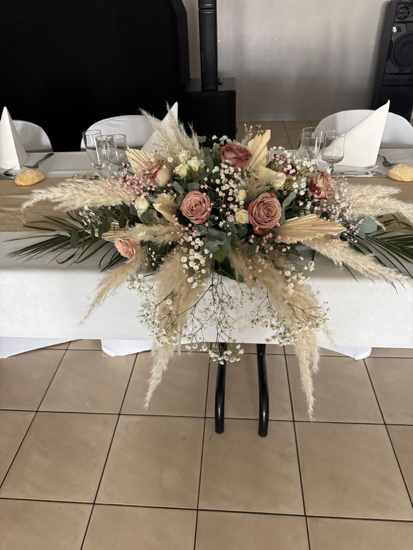 Mariage Salle des Audouins composition florale de table