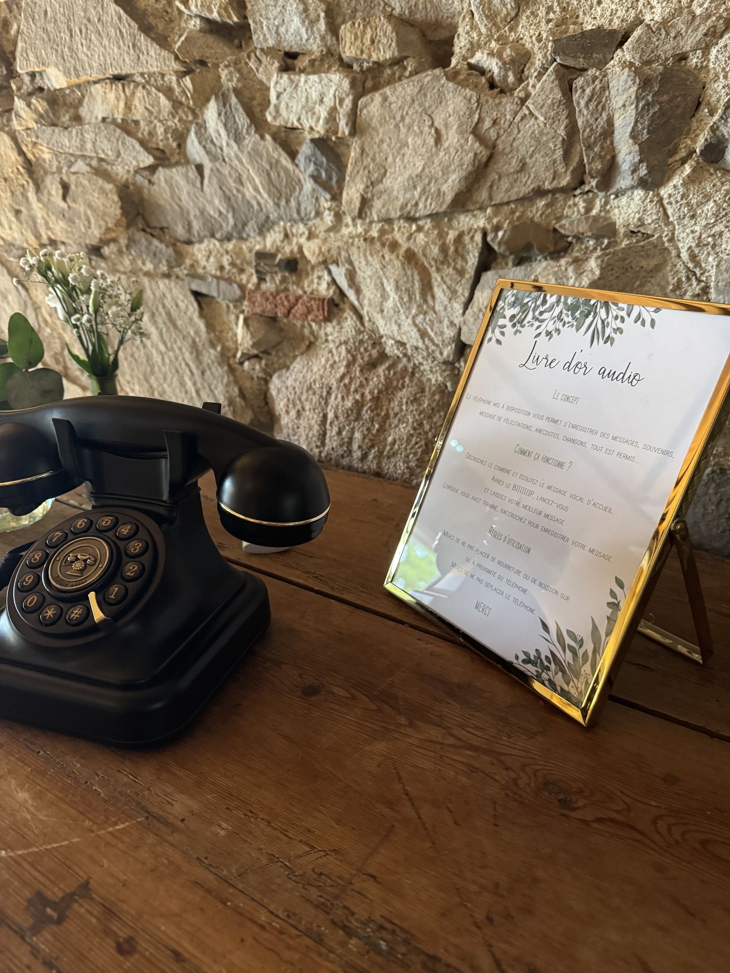 Mariage Domaine de Marin livre d'or audio téléphone noir