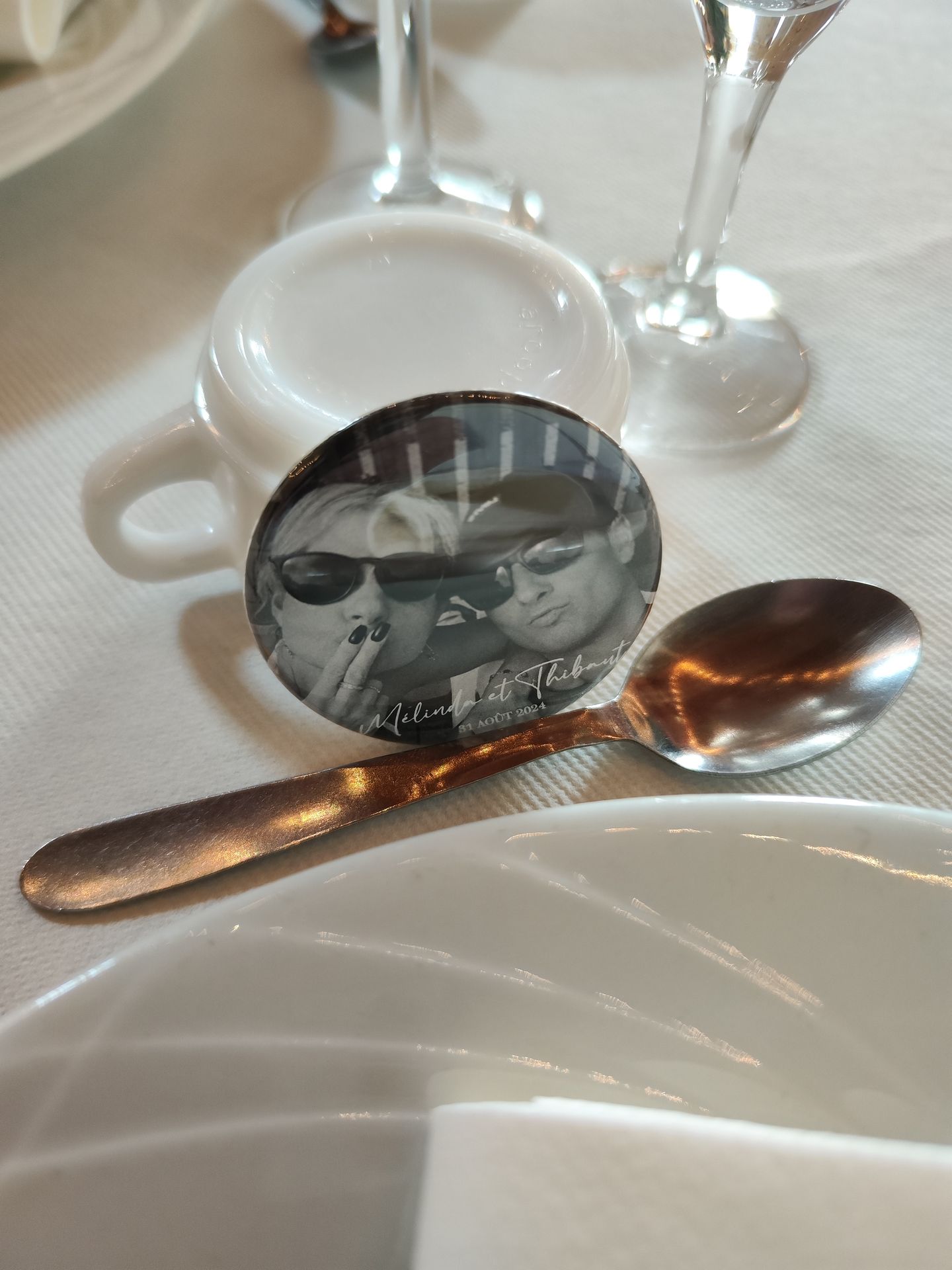 Mariage Salle de l'Etenduère cadeaux invités miroir personnalisé