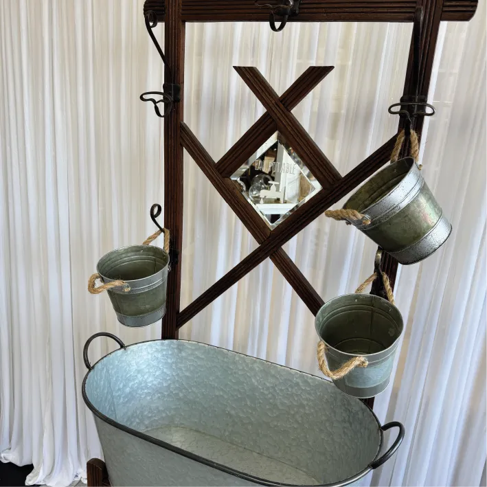 LOC 411-2 Bar à eau.webp