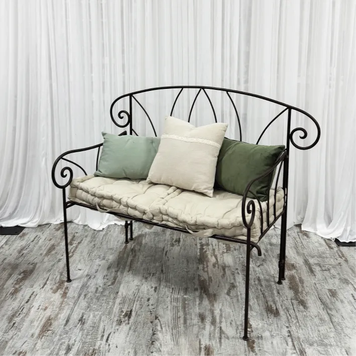 LOC 030 Banquette métal 2.webp