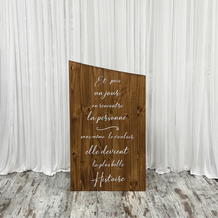 LOC 311 Planche bois foncé.webp