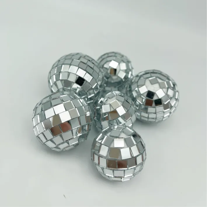 Boule à facette 24 pièces