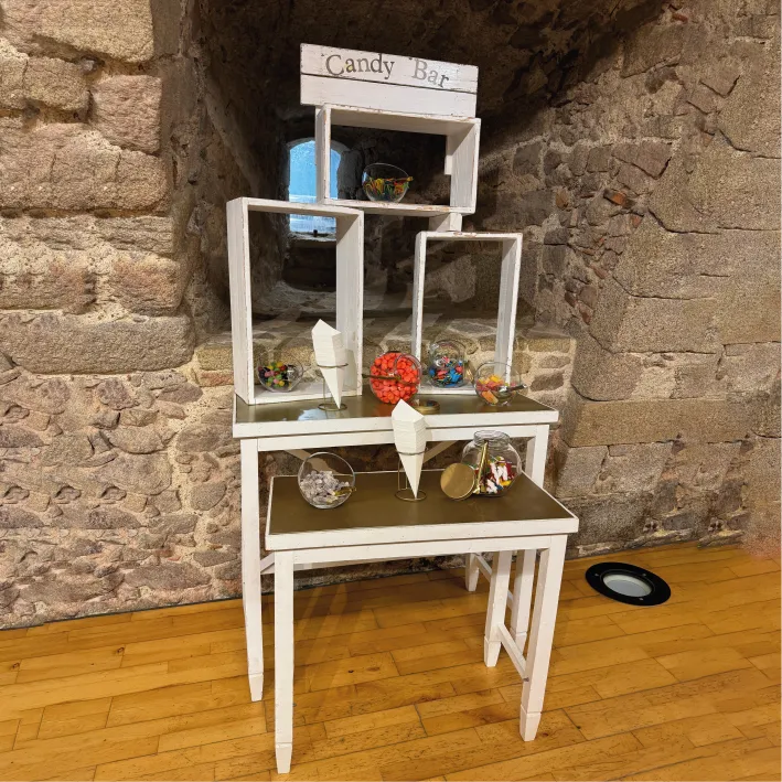 [LOC186] Candy bar "Tables" et contenants